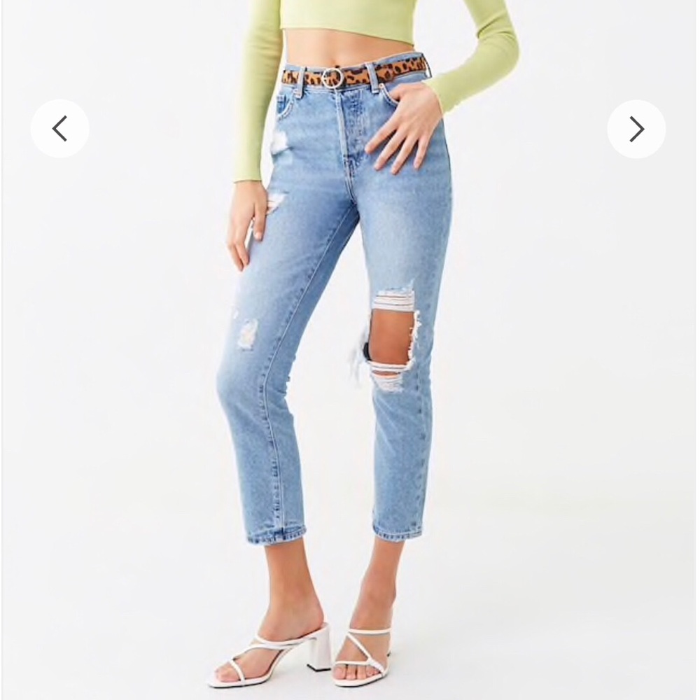NWT Forever 21 Mom Jeans